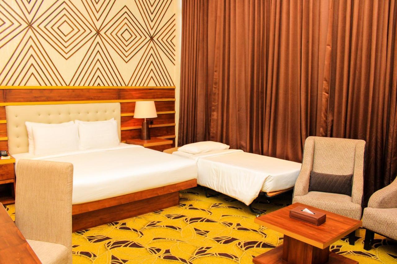 Hotel The Epitome Kurunegala Esterno foto